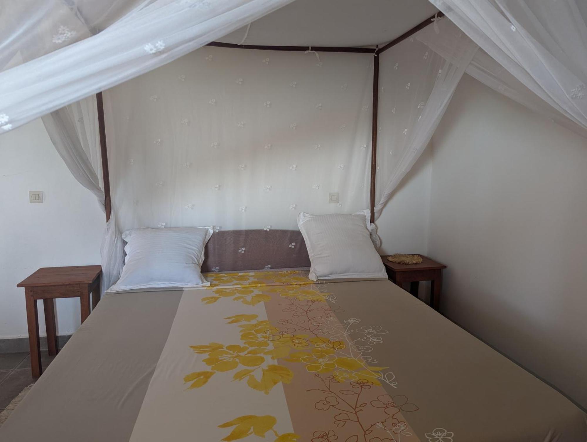 Les Paillottes De Babaomby Hotel Antsiranana Eksteriør billede